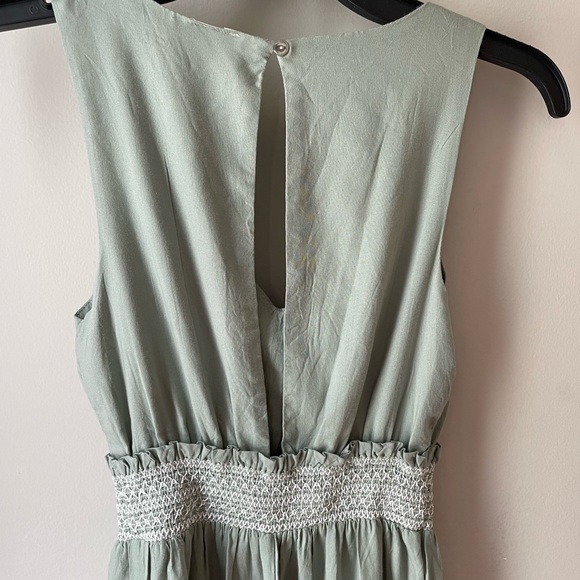 Romper - Picture 2 of 2